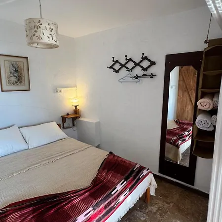 Rodd's House Iasos Apartman